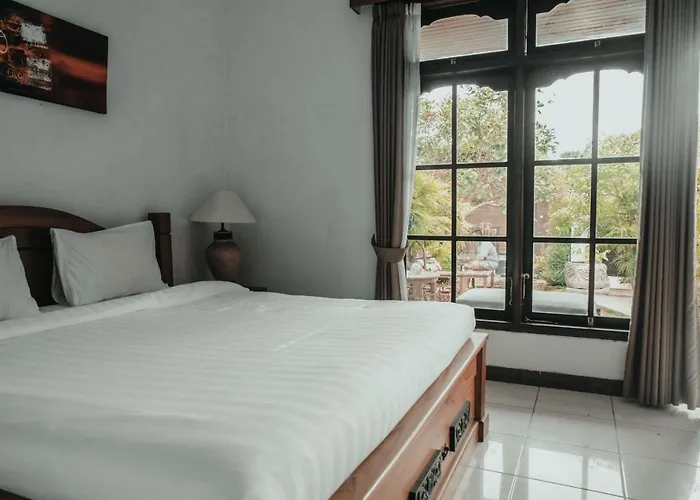 Sekar Arum Riverside In Canggu ホテル タナロット