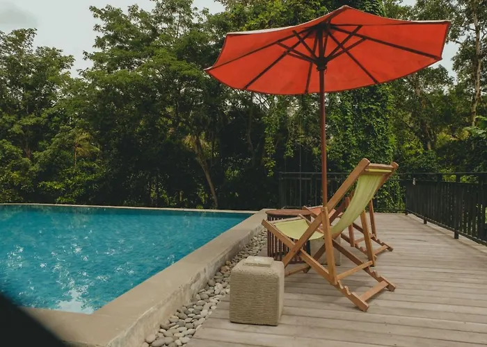 Sekar Arum Riverside In Canggu ホテル 2*