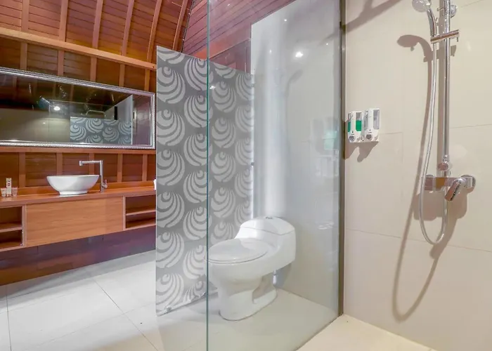 ホテル Sekar Arum Riverside In Canggu