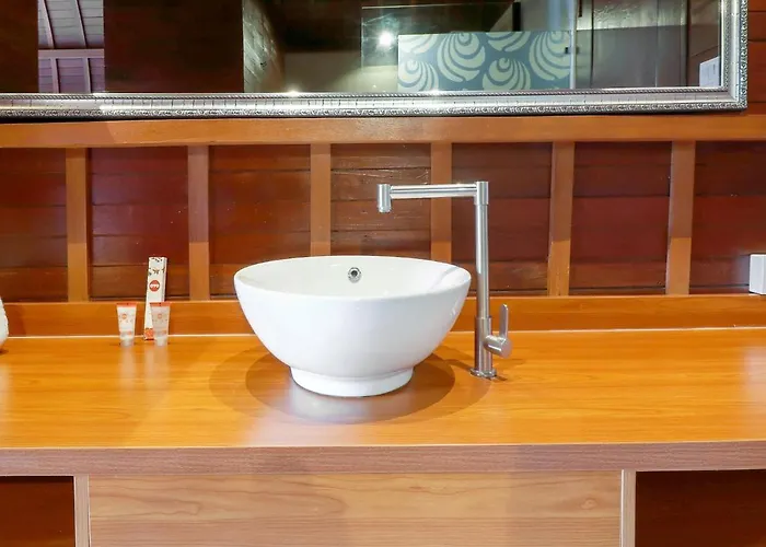 Hotel Sekar Arum Riverside In Canggu