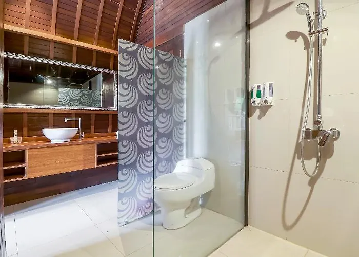 Sekar Arum Riverside In Canggu 2*